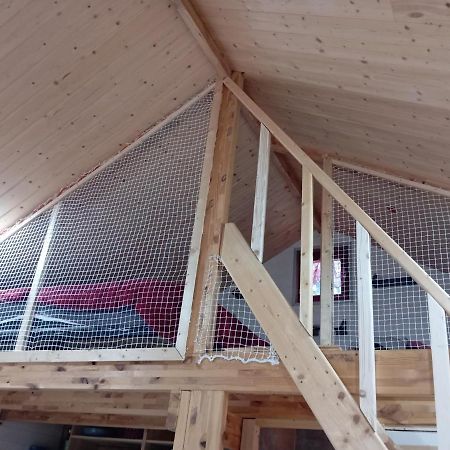 Menetrux-en-Joux La P'Tite Maison Bois Du Herisson מראה חיצוני תמונה
